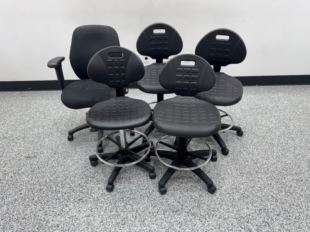 Image of Rolling Office Chair - Quantity 5